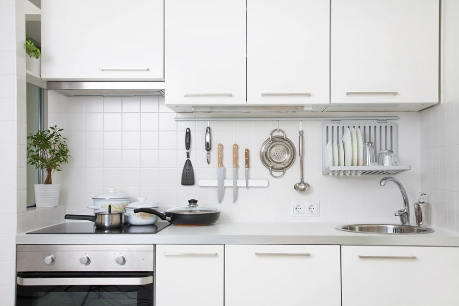 decluttered kitchen